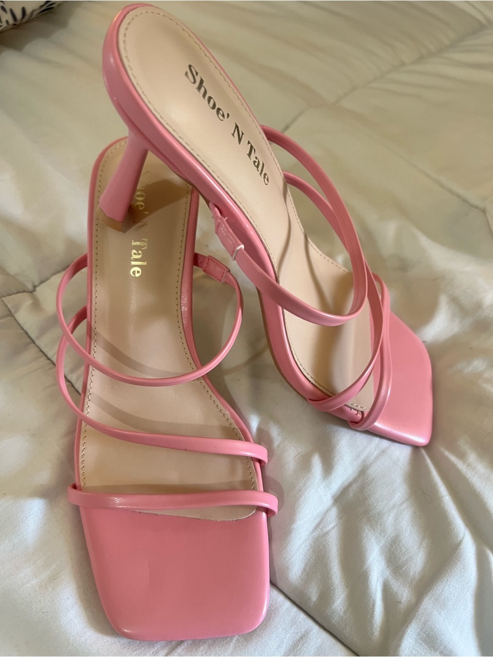 ShoeNTale Bubblegum Pink Strappy Square-Toe Heels